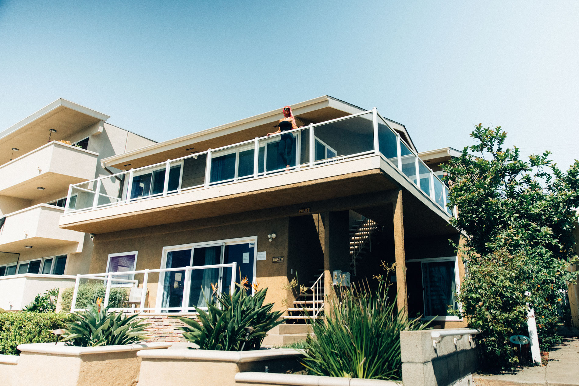 Exterior of recovery facility in Laguna Beach